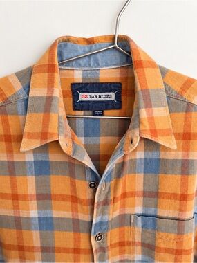 32 Bar Blues Men's Flannel Orange & Blue Plaid Button-Down Shirt (Large)